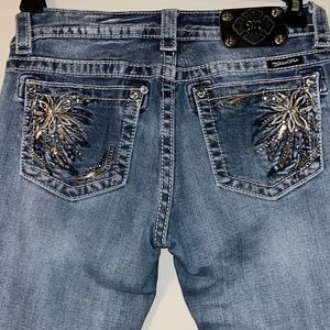 Miss Me skinny jeans size 28